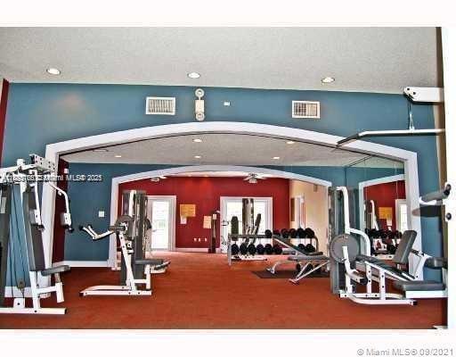 LAS VISTAS AT DORAL CONDO - Residential