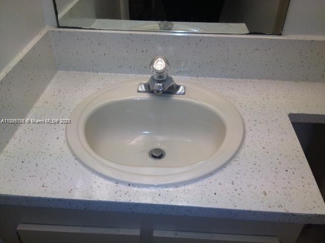 LAS VISTAS AT DORAL CONDO - Residential