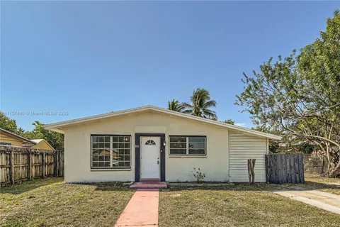 2100 SW 68th Way, Miramar, FL 33023 - MLS#: A11757440