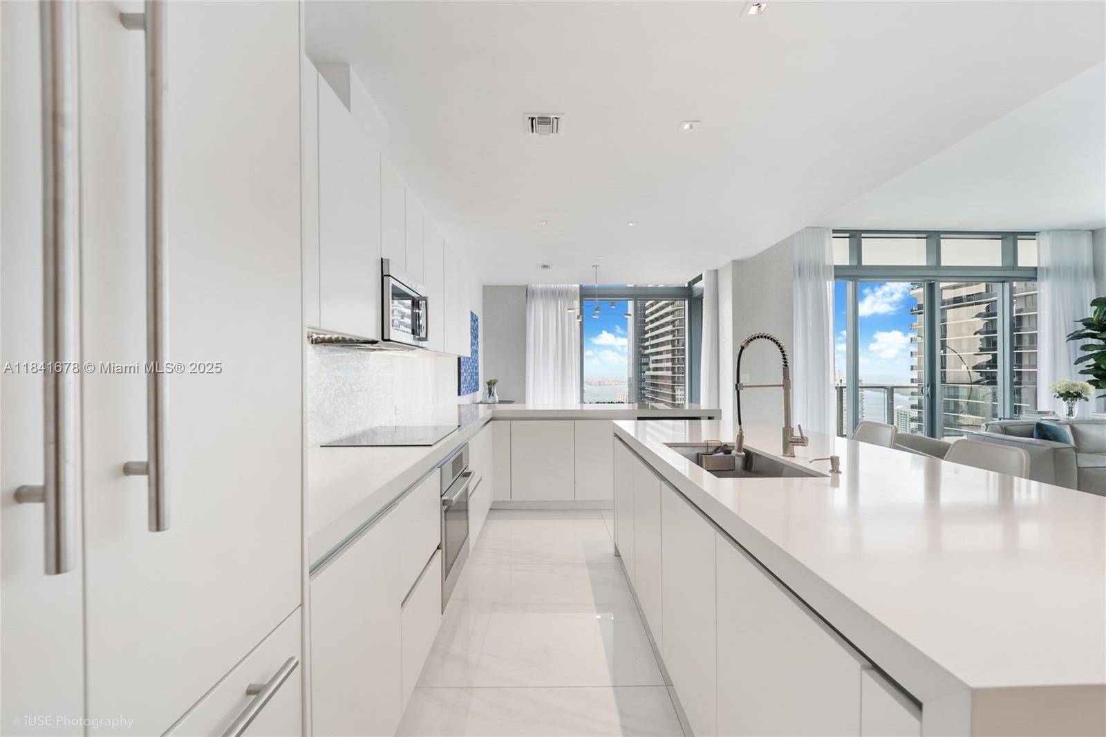 88 SW 7 Street 4101