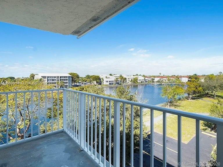 SAGA BAY GARDENS CONDO - Residential