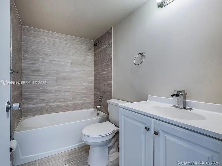 SAGA BAY GARDENS CONDO - Residential