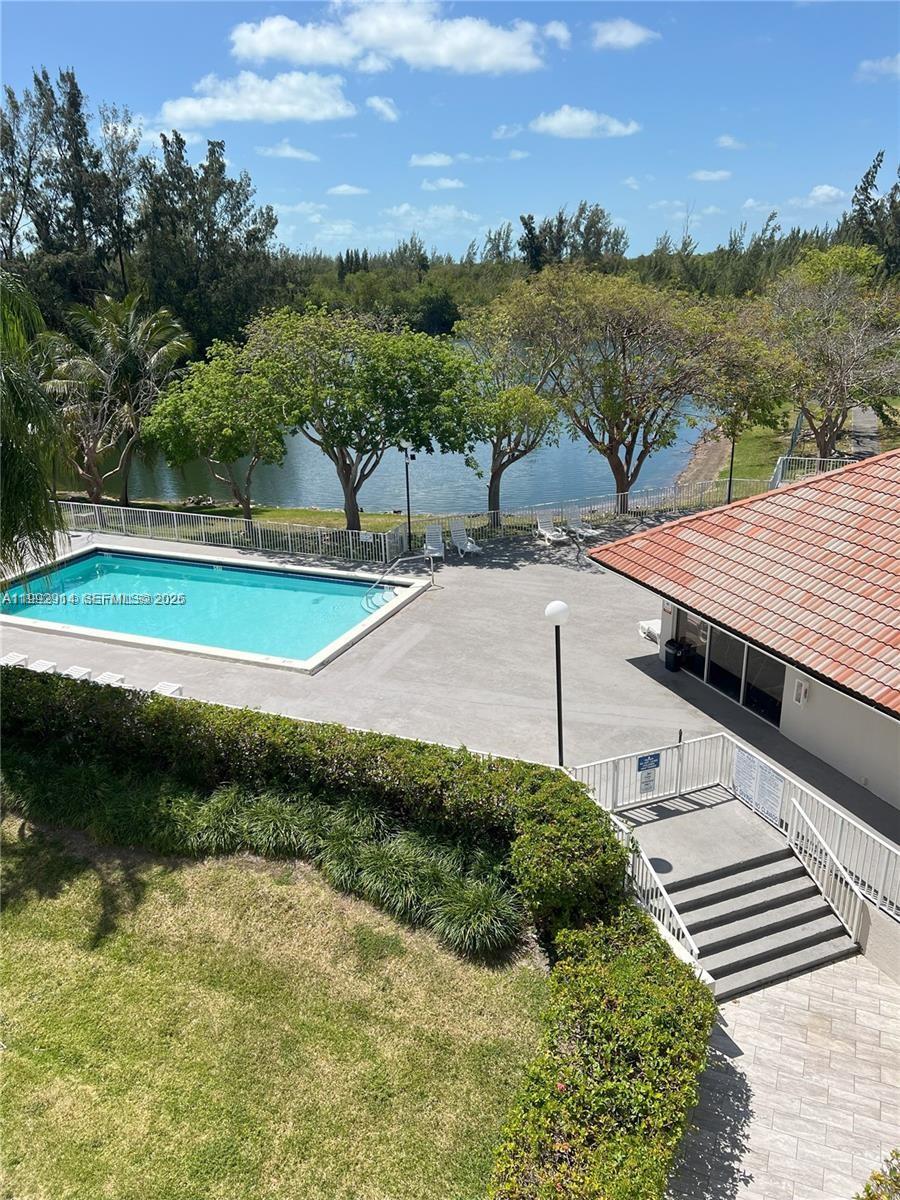 SAGA BAY GARDENS CONDO - Residential