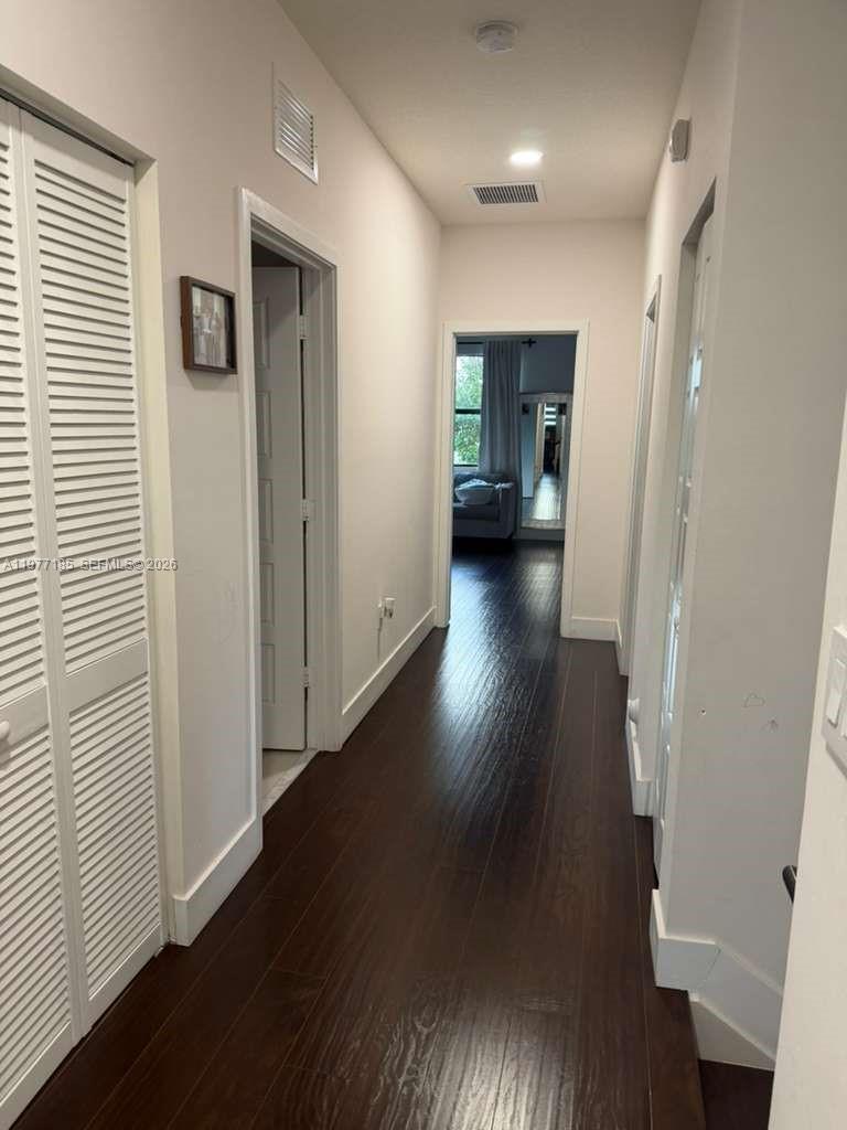 GRAND BAY SOUTH TOWNHOMES - Residential