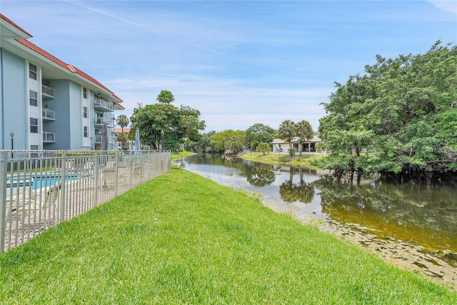 THE NEWPORT CONDO - Residential