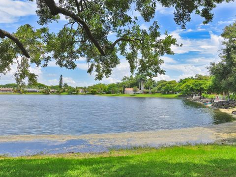 A home in Cooper City