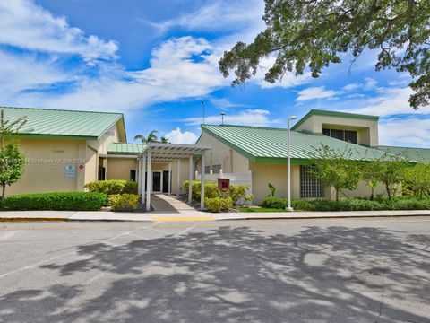 A home in Cooper City