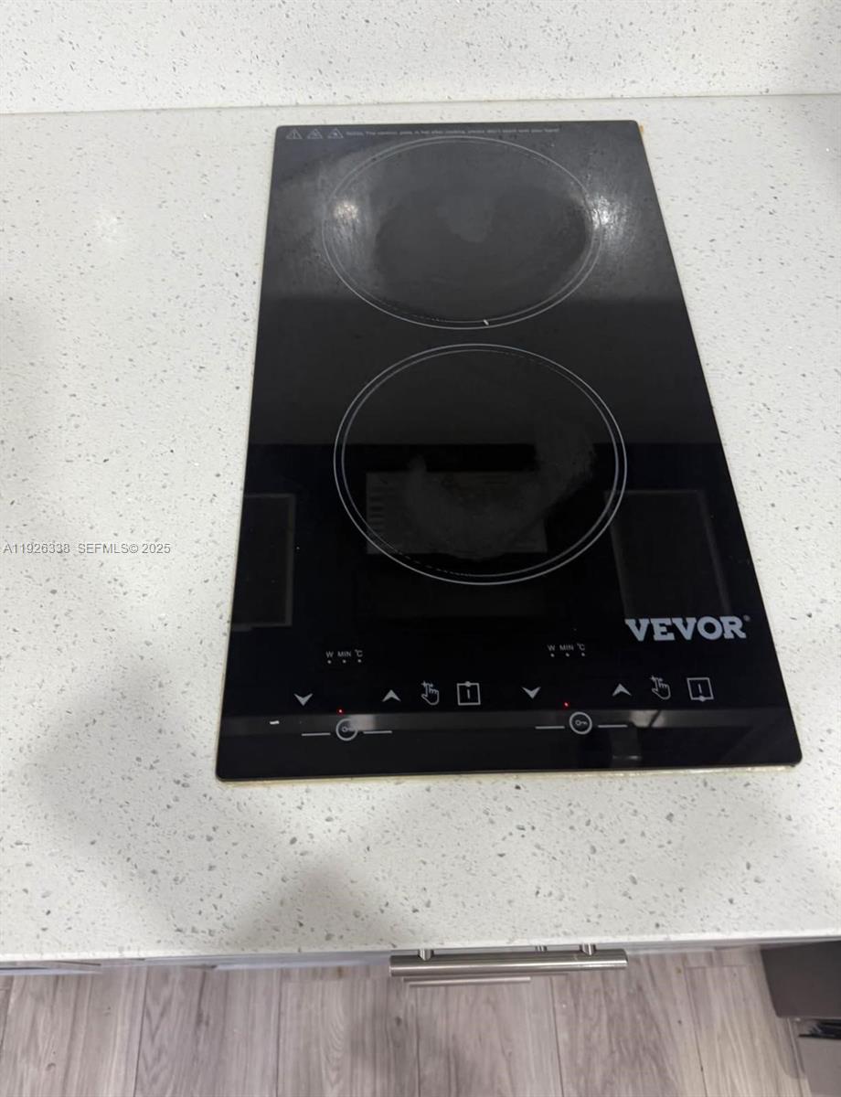 CORAL BAY MANOR - Residential Lease