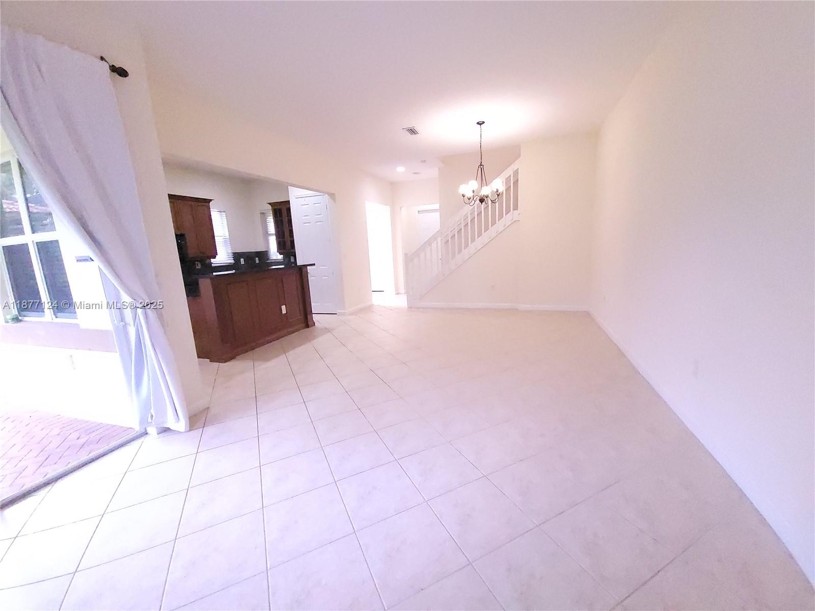 HERON BAY COMMERCIAL - Residential Lease