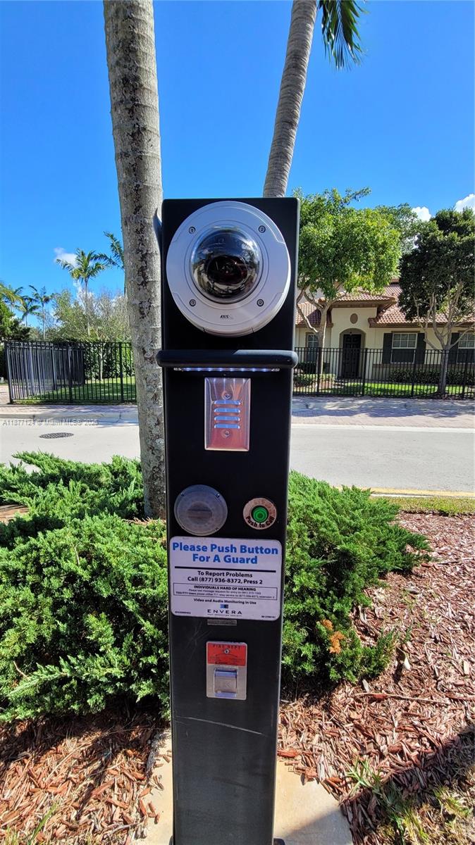 HERON BAY COMMERCIAL - Residential Lease