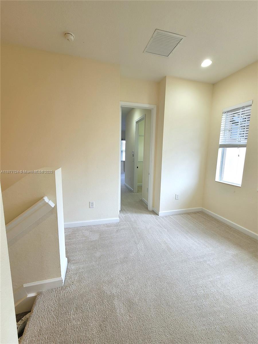 HERON BAY COMMERCIAL - Residential Lease