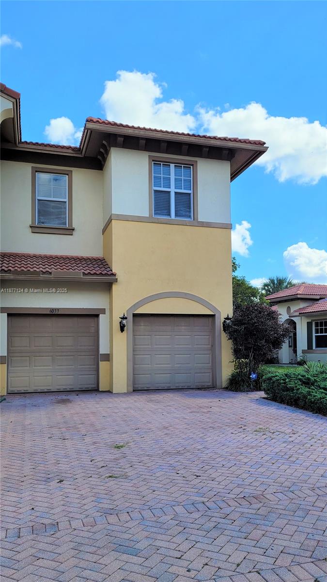 HERON BAY COMMERCIAL - Residential Lease