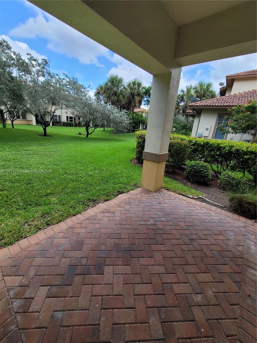 HERON BAY COMMERCIAL - Residential Lease