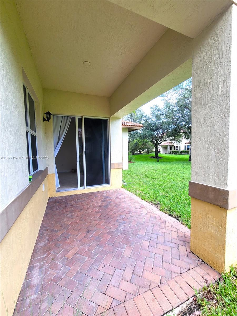 HERON BAY COMMERCIAL - Residential Lease