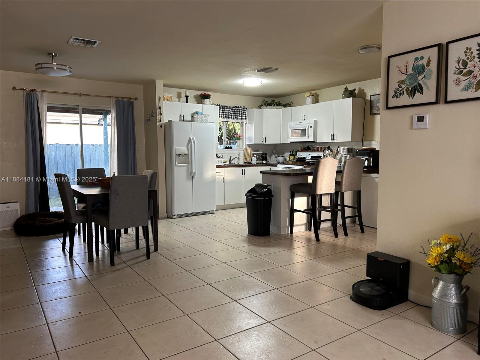3046 NW 66th St