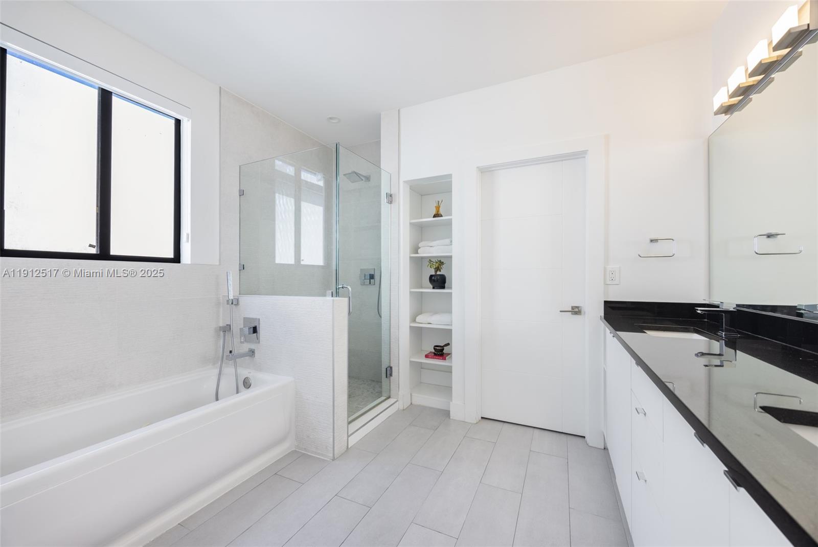 PALMHURST - Residential