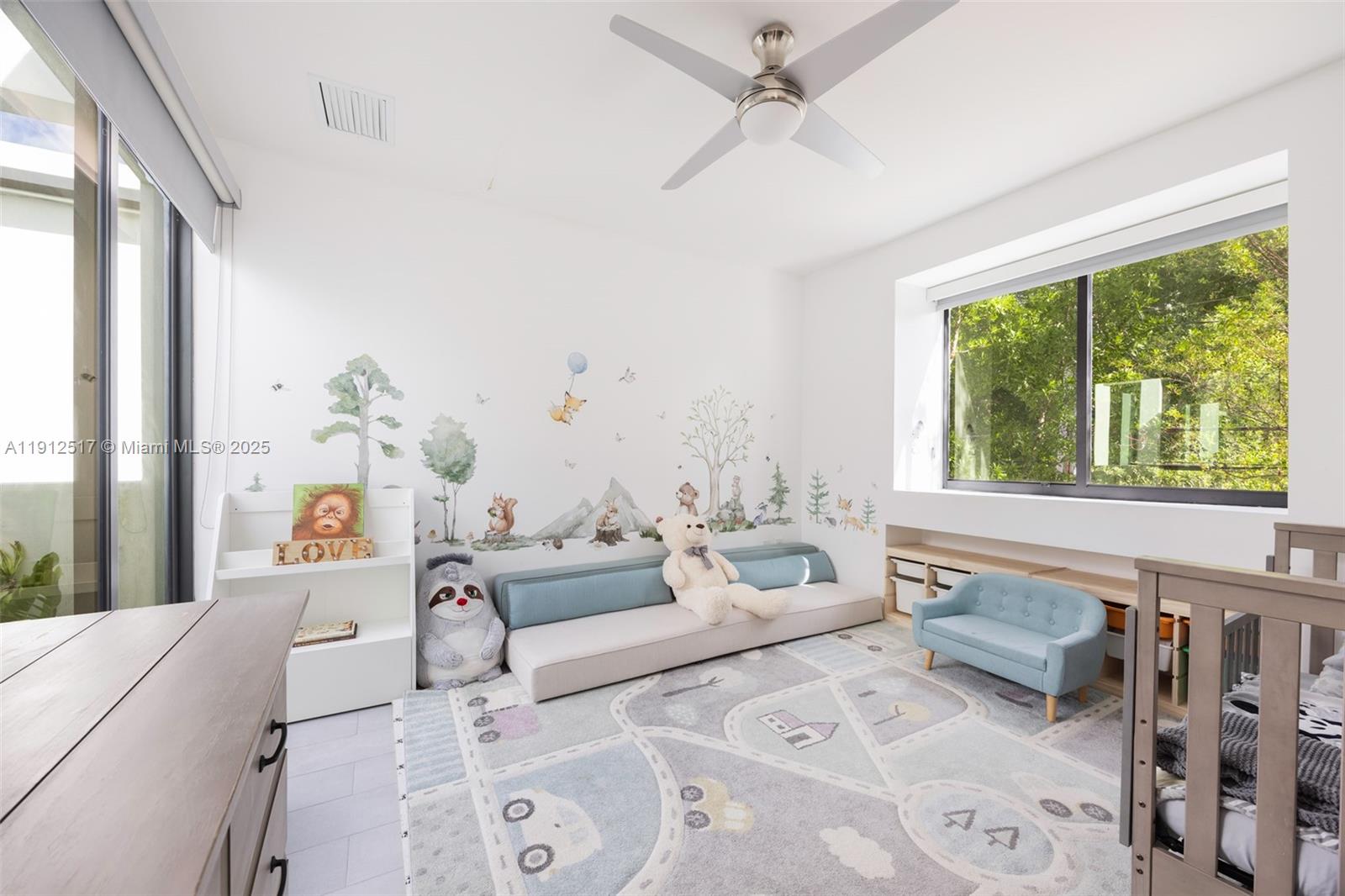 PALMHURST - Residential