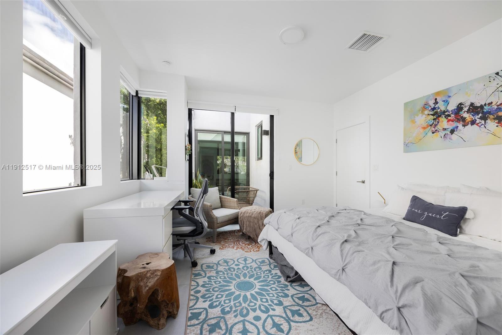 PALMHURST - Residential