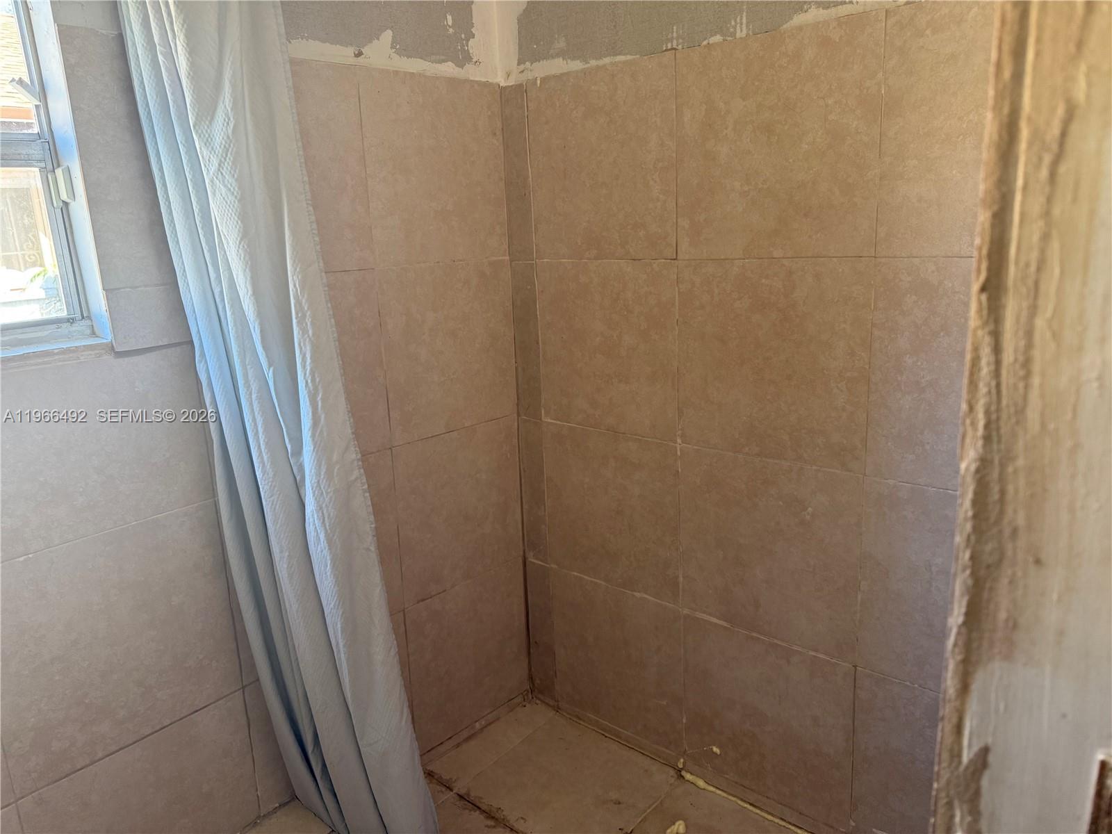 RIDGEWAY - Residential