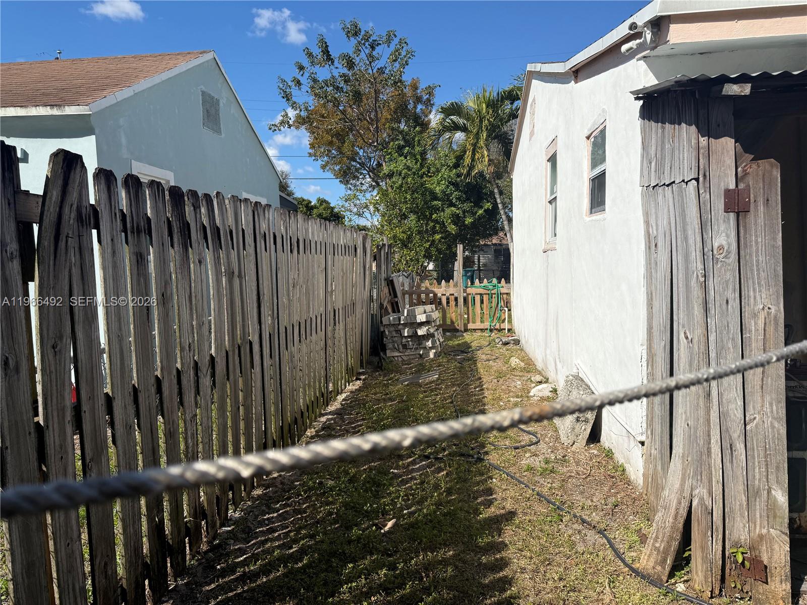 RIDGEWAY - Residential