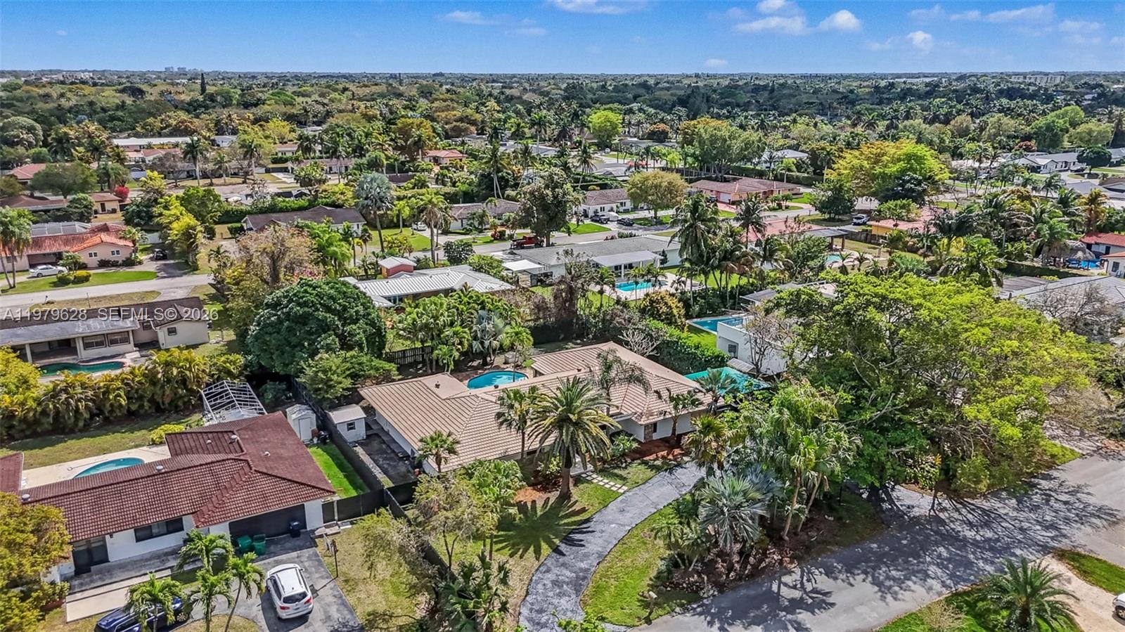 MARY ANN ESTATES - Residential Lease