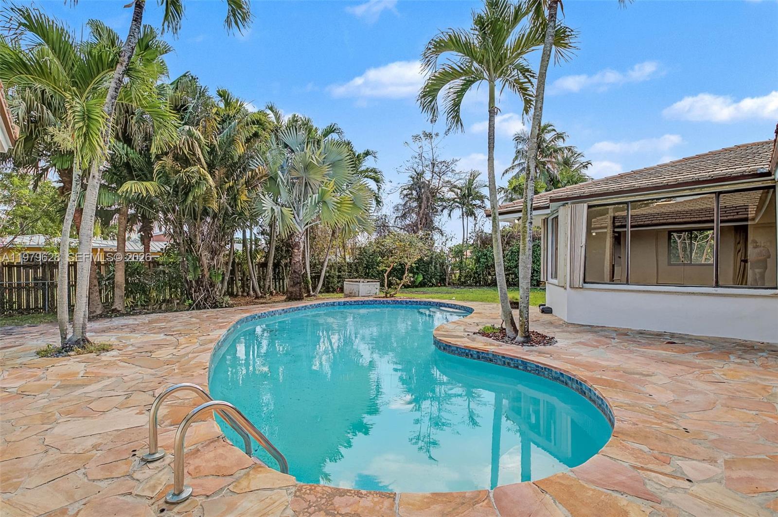 MARY ANN ESTATES - Residential Lease