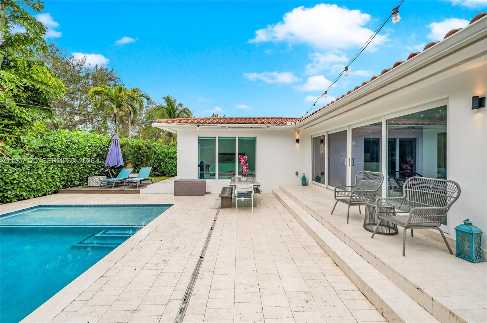 EVENINGSIDE - Residential