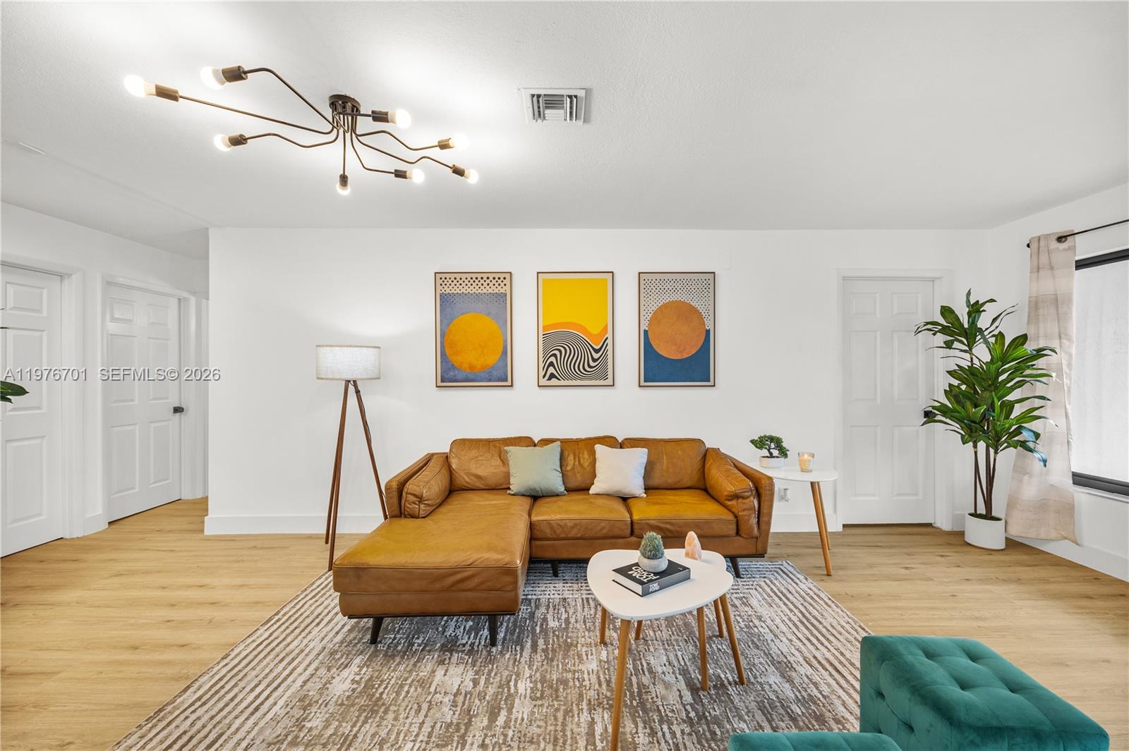 SOUTHRIDGE - Residential