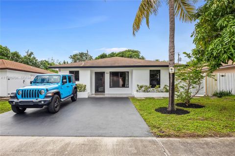Tiny photo for 324 Sterling Ave, Delray Beach, FL 33444 (MLS # A11976701)