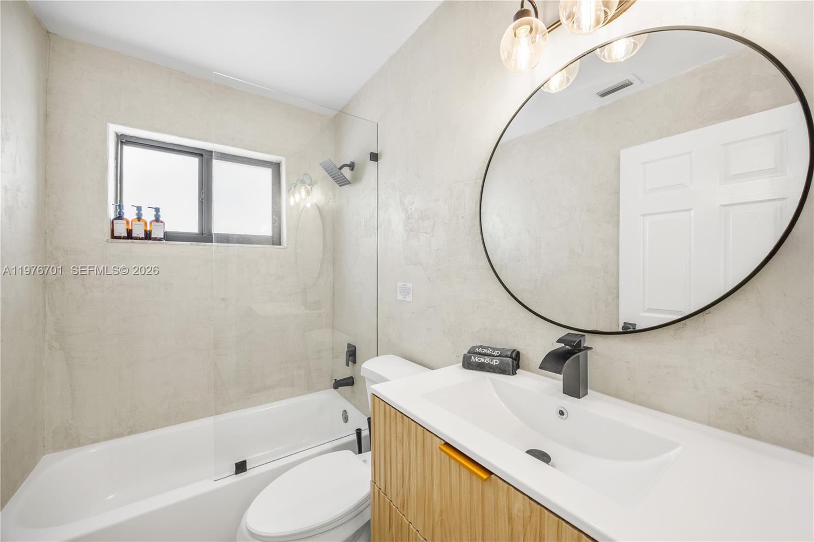 SOUTHRIDGE - Residential