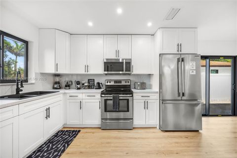 Tiny photo for 324 Sterling Ave, Delray Beach, FL 33444 (MLS # A11976701)