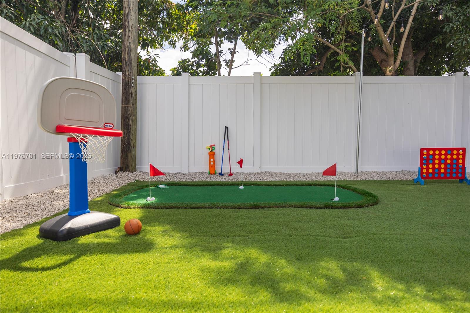 SOUTHRIDGE - Residential