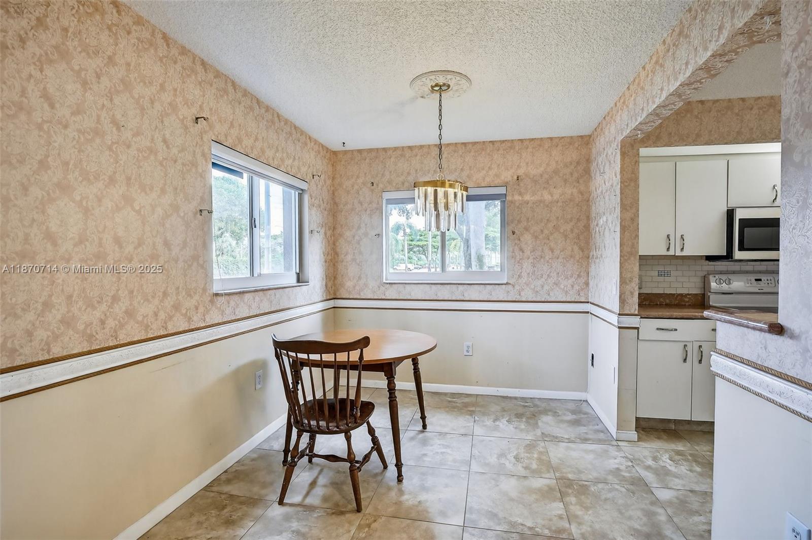 IVANHOE EAST AT CENTURY V - Residential