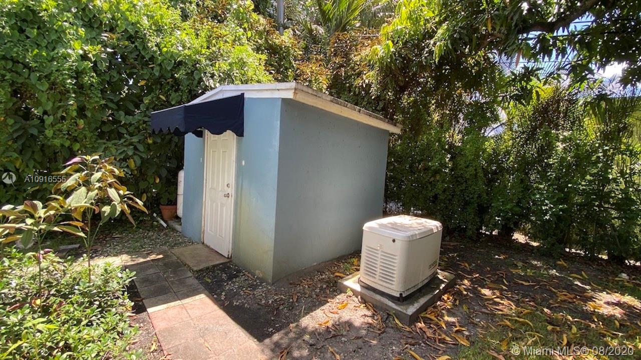 PARKWAY - Residential