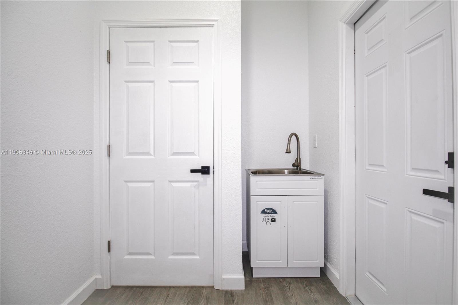 ORANGE BLOSSOM ESTATE - Residential