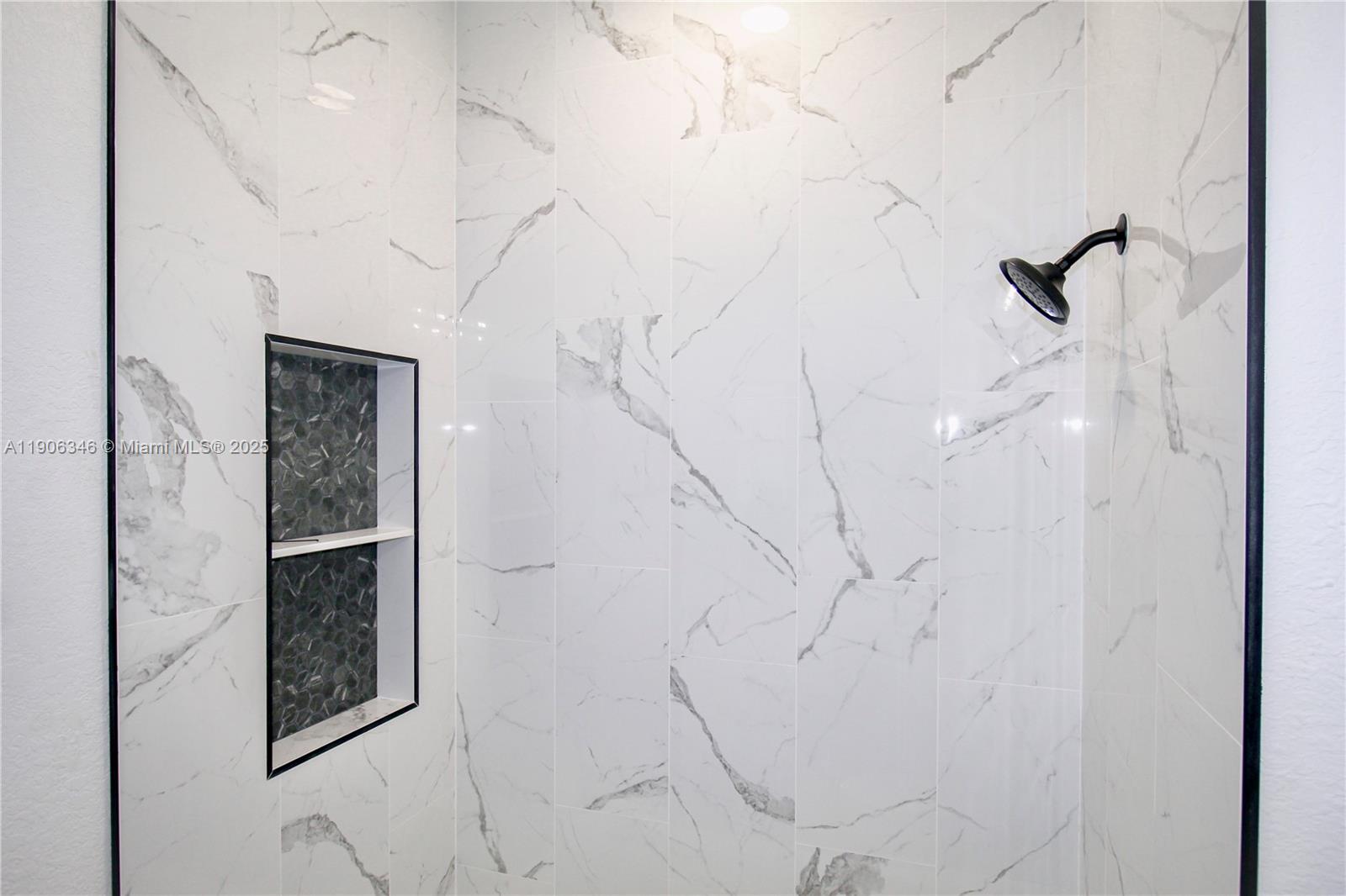 ORANGE BLOSSOM ESTATE - Residential