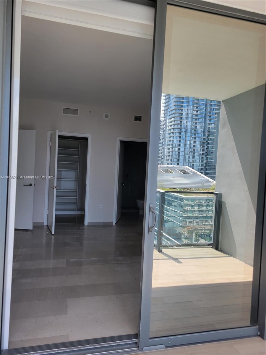RISE CONDO - Residential Lease