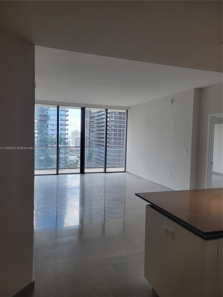 RISE CONDO - Residential Lease
