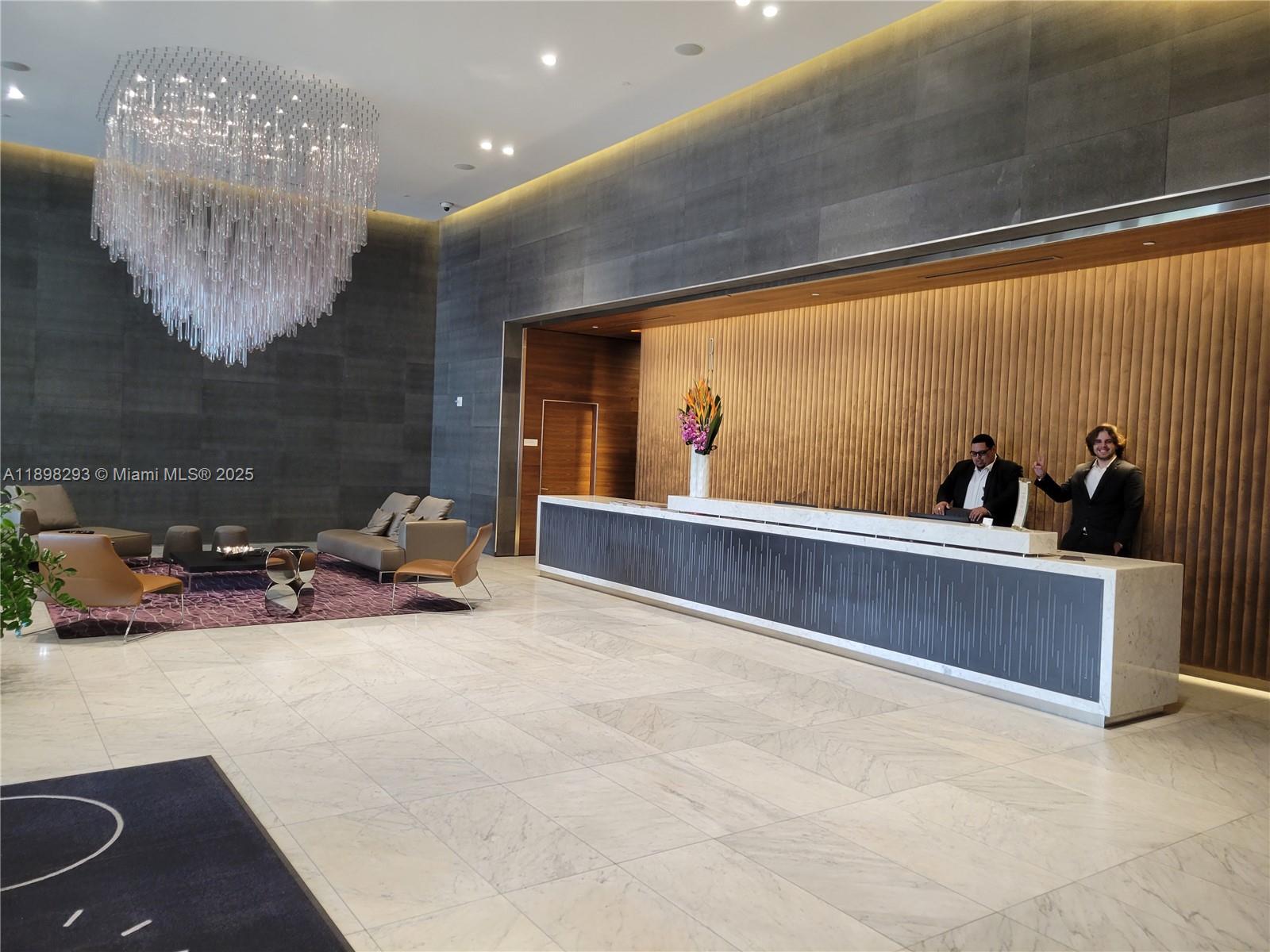 RISE CONDO - Residential Lease