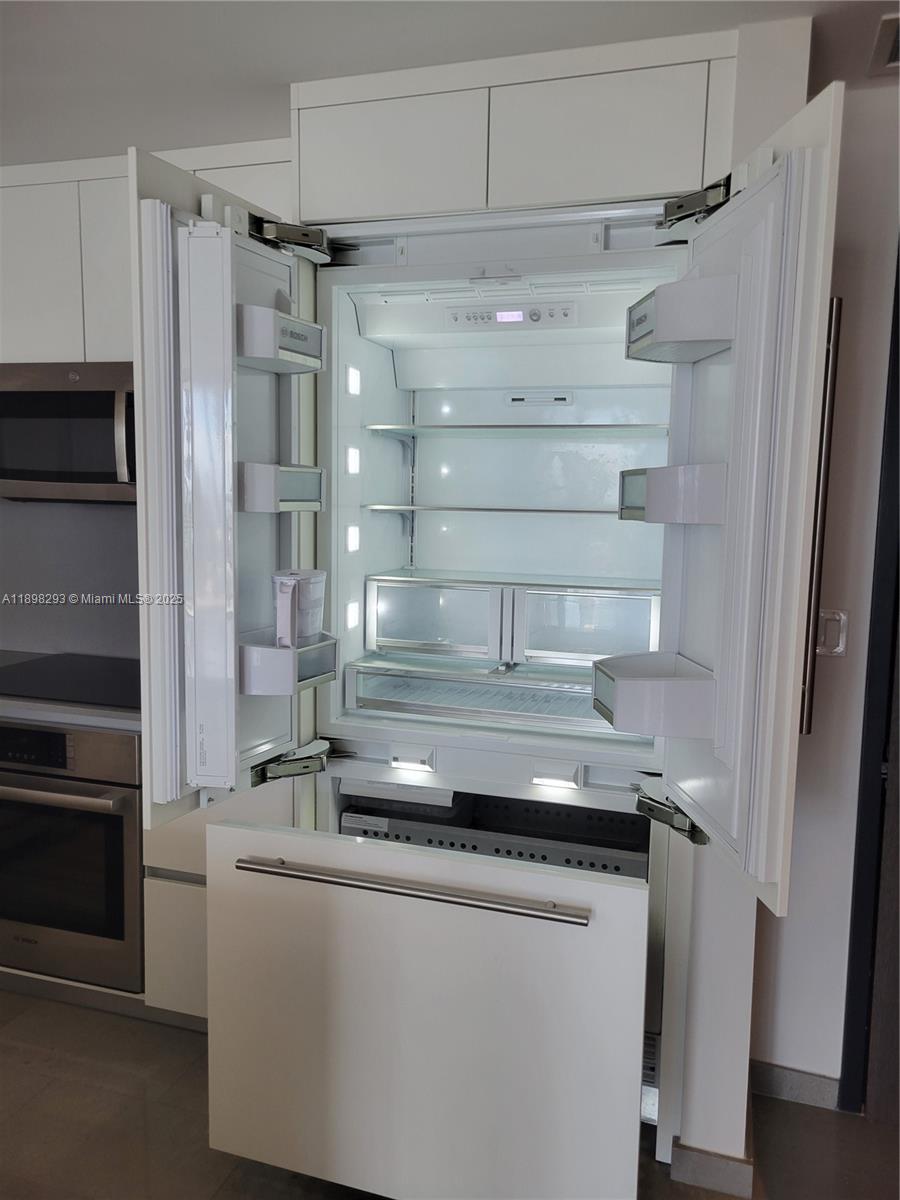 RISE CONDO - Residential Lease