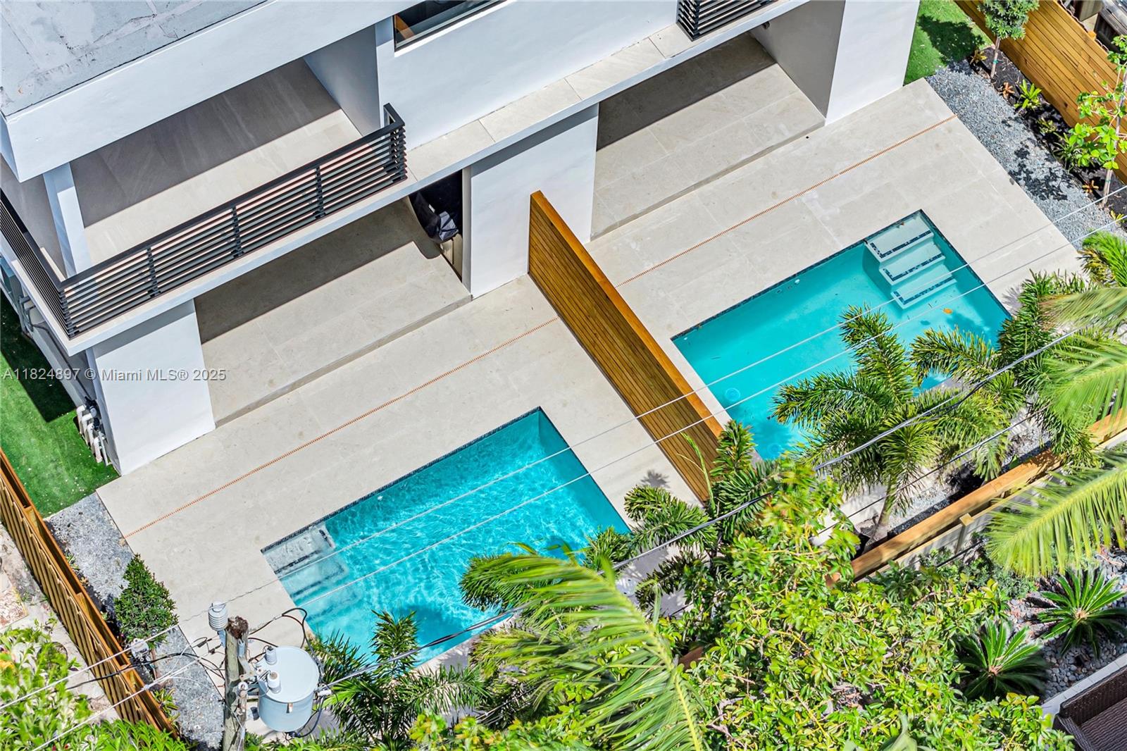BEVERLY HEIGHTS - Residential