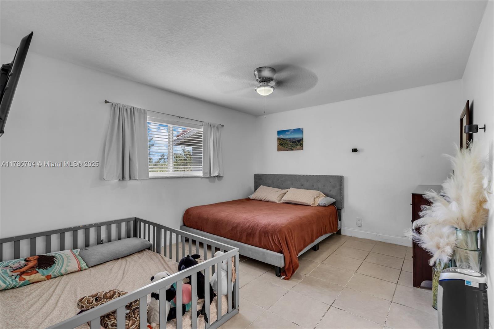 PALM RIDGE VILLAGE CONDO - Residential