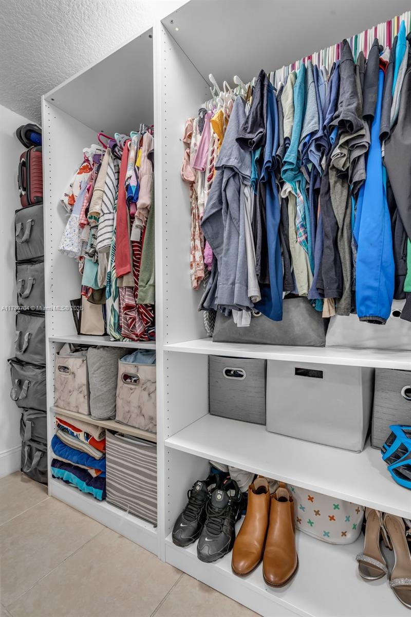 PALM RIDGE VILLAGE CONDO - Residential