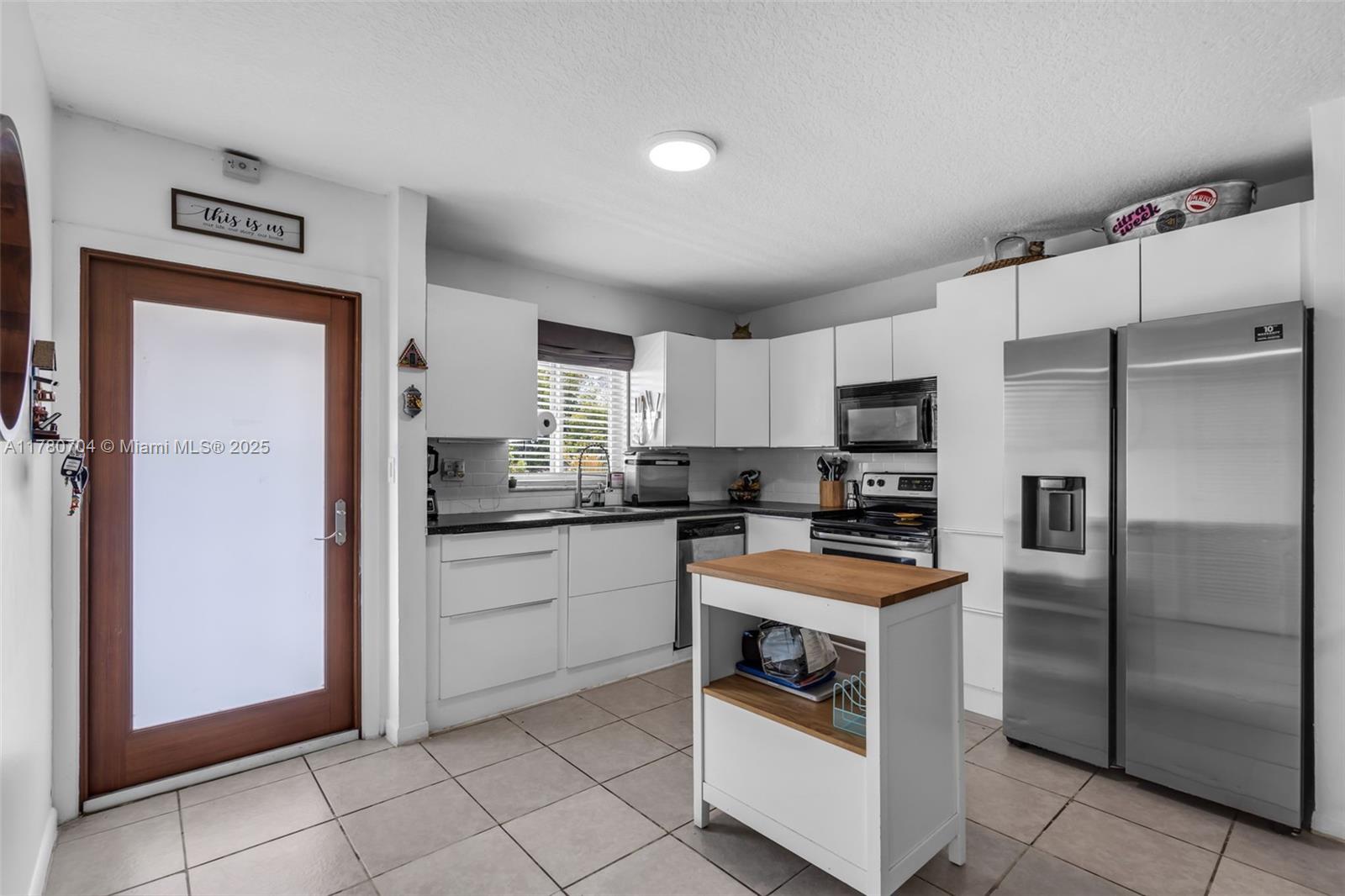 PALM RIDGE VILLAGE CONDO - Residential