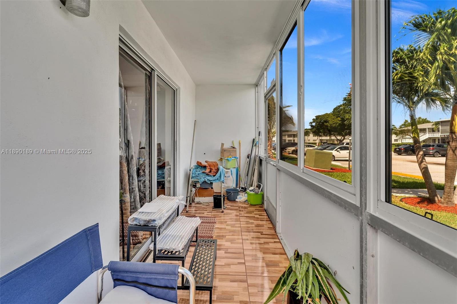 MARKHAM H CONDO - Residential