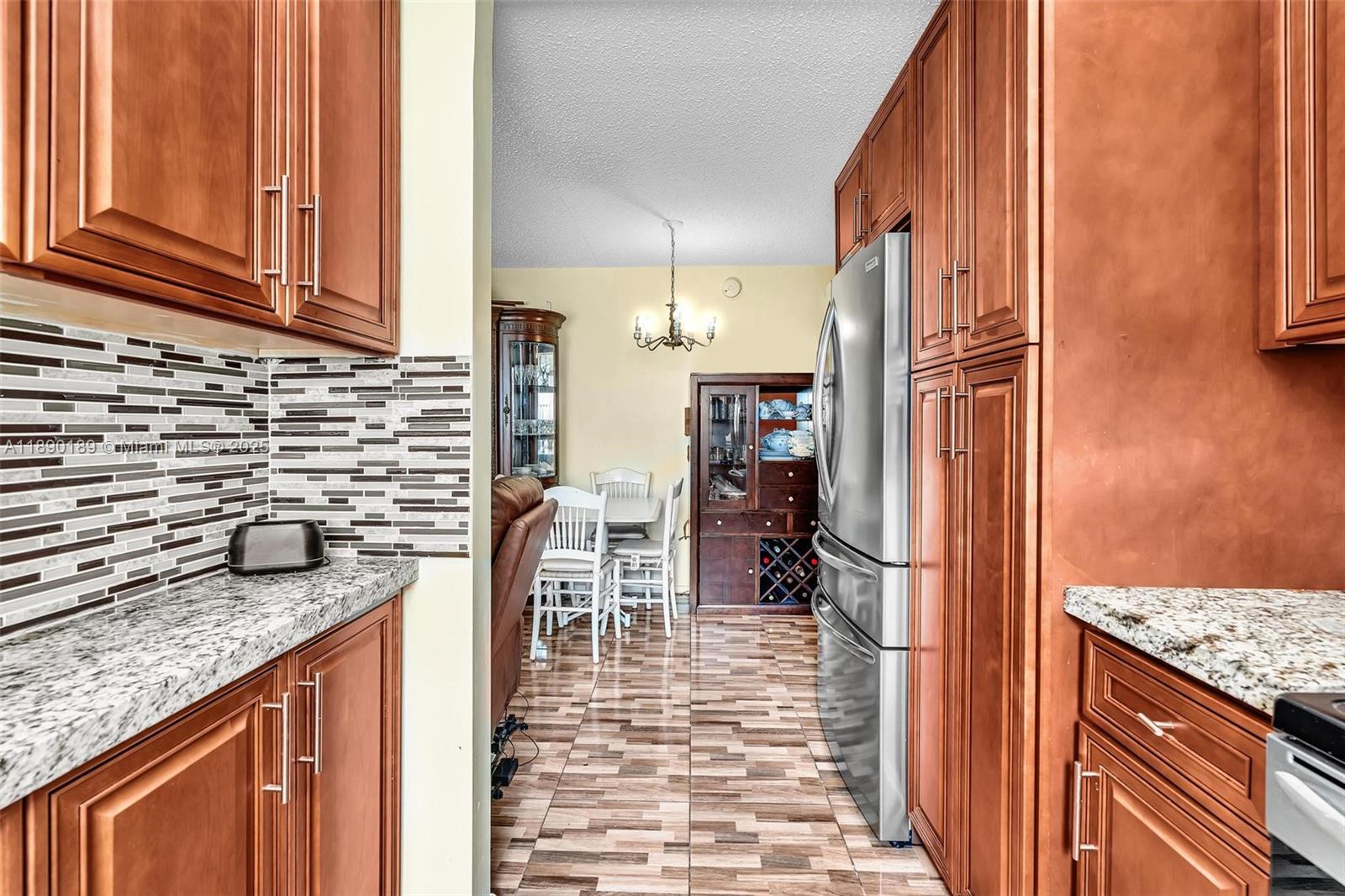 MARKHAM H CONDO - Residential