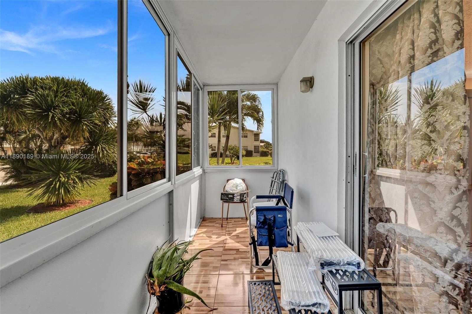 MARKHAM H CONDO - Residential