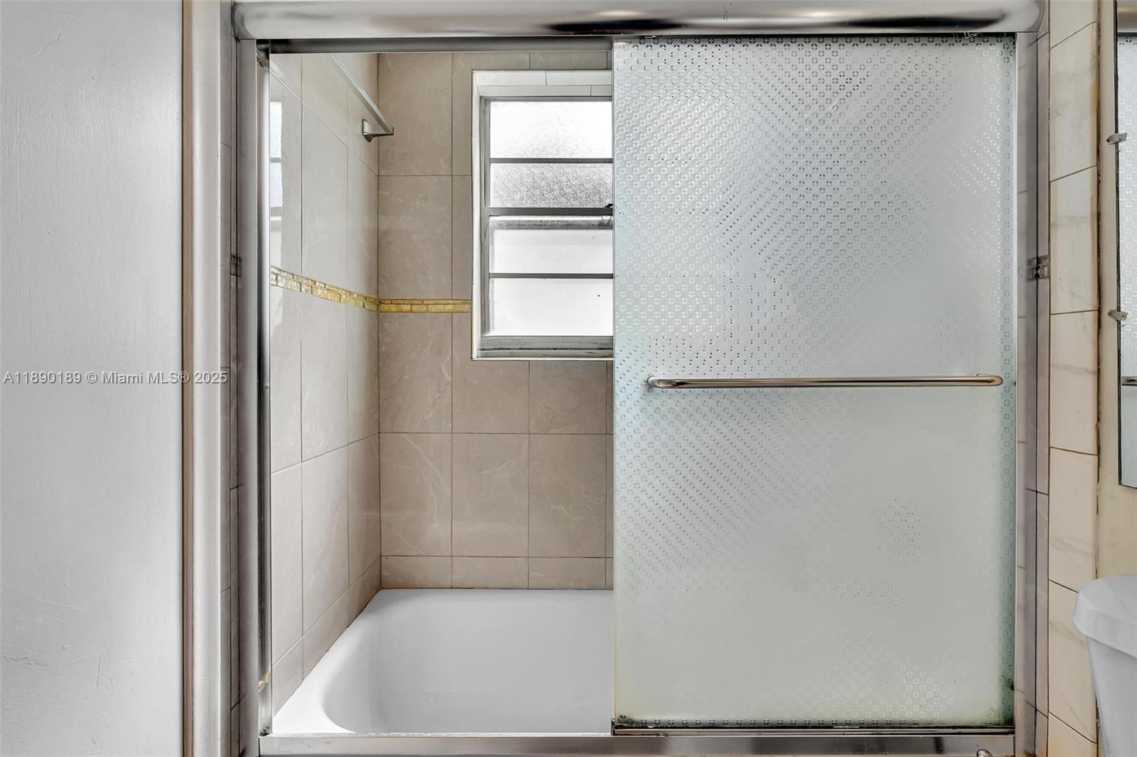 MARKHAM H CONDO - Residential