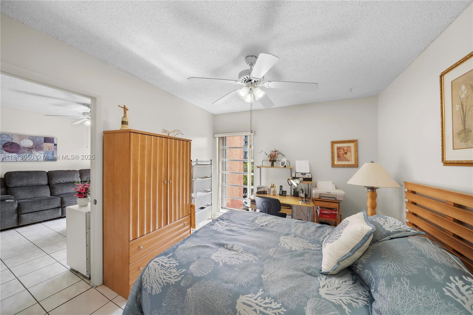 SUNSET VILLAS NO 3 CONDO - Residential