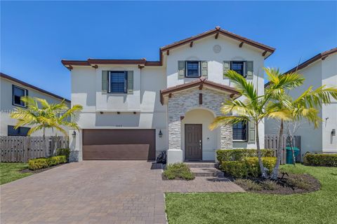 10329 SW 228th Ter Miami FL 33190